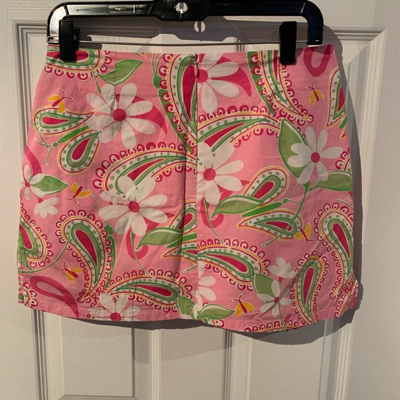 Lilly Pulitzer skort - Picture 3 of 4